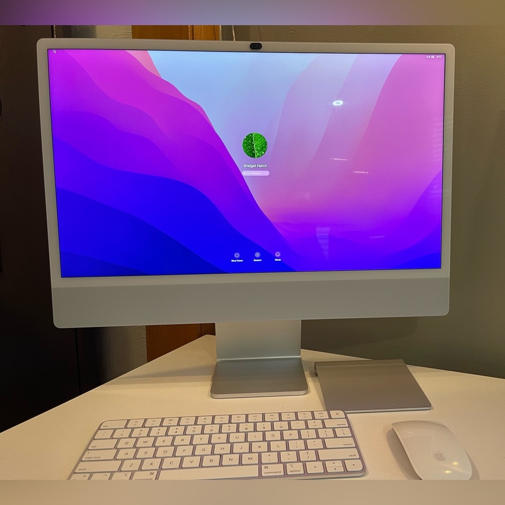 24” iMac 8CPU/7GPU, 8GB memory, M1 chip